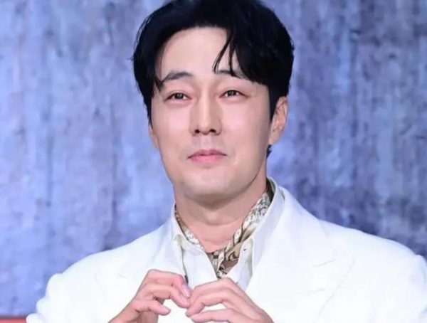 韩国知名男星结婚5年“宠妻”回答：“结婚满意度1000%” 