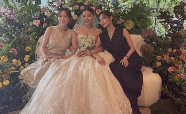 Miss A成员李玟暎大婚，婚礼上独缺秀智，再度引爆“不和传闻”