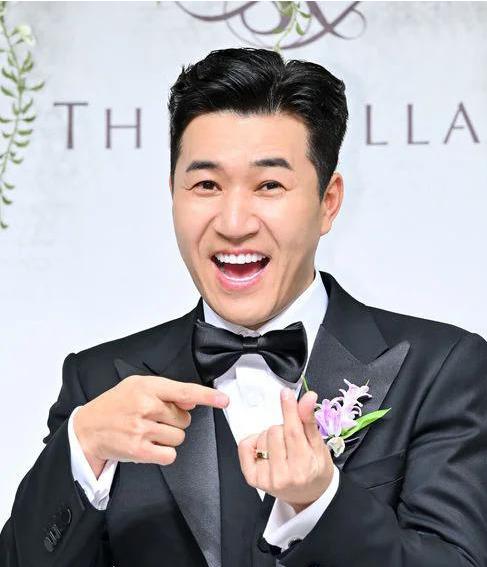 韩国知名男星透露，结婚后洗碗他全包，绝不让妻子沾水