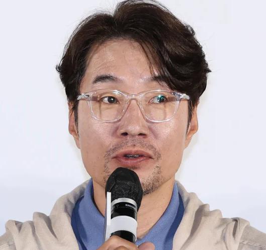 韩国知名男星宋英奎，在车内被发现离世，死因尚未公布