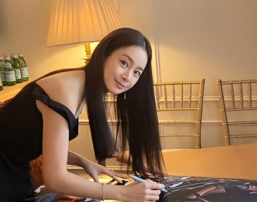 “韩国第一美人”金泰希：学会接受，年龄增长带来的容貌不满意