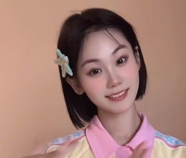 郑恺小姨子回应八万买包：我没有超过8000块的包