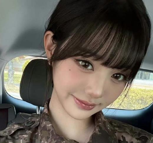 张元英节目里一句“哎一西”，却意外收获“反差萌”好评