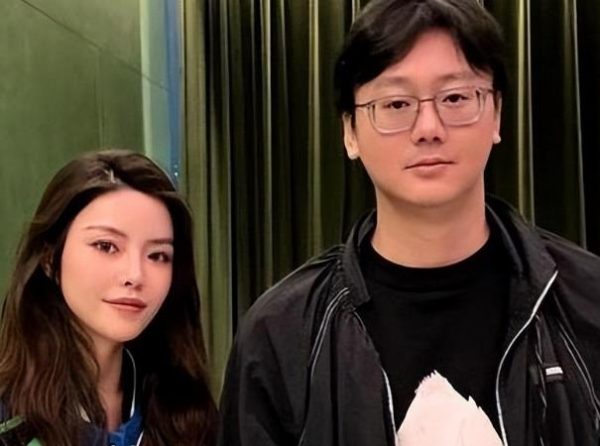 陶白白前妻否认和现任分手！澄清“旺夫”言论系熬夜抽象玩笑