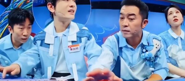 杨迪对黄晓明说“baby我们的感情好像跳楼机”