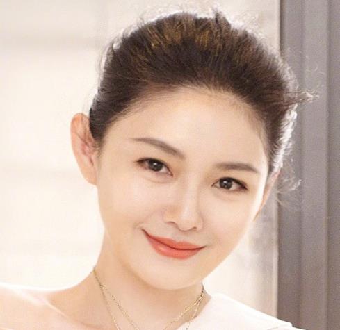 范晓萱音乐节唱了大S作词的歌，轻声说出:今天是作词人的生日
