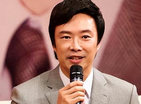 女子被假冒费玉清骗走上千万，费玉清经纪人严正声明