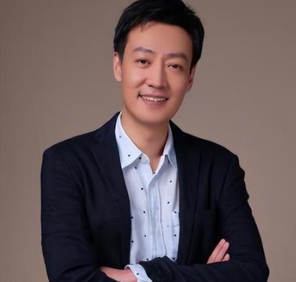 辛柏青复工演出被曝取消