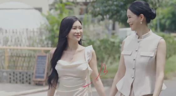 综艺史上母女首次同场相亲，女儿吐槽：都以为她是我姐