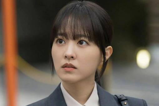 朴宝英荣获韩国电视剧大赏“最优秀演技奖”
