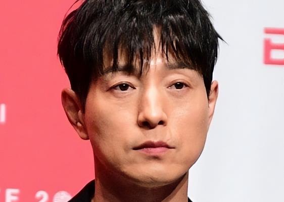 韩星郑成日宣布离婚，经纪公司声明：并非任何一方的过错