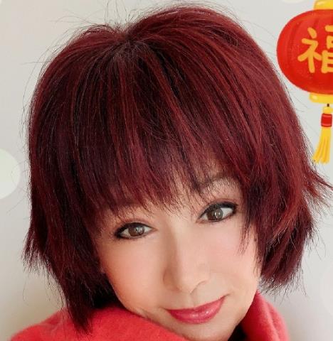 “不老女神”潘迎紫现身金钟奖，透露闭关完瘦10磅