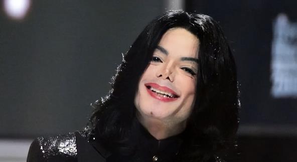 迈克尔杰克逊女儿被曝获遗产收益4.2亿