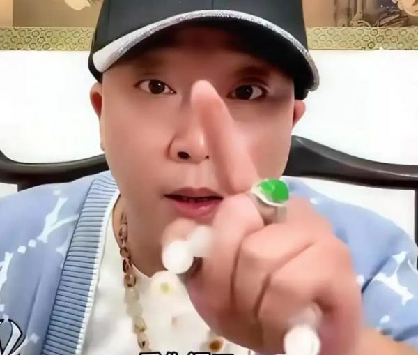 网红柴怼怼及其妻子被正式逮捕，涉嫌生产、销售伪劣产品