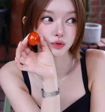 女团爱豆休整三月形象巨变，网友：亲手毁掉辨识度！ 