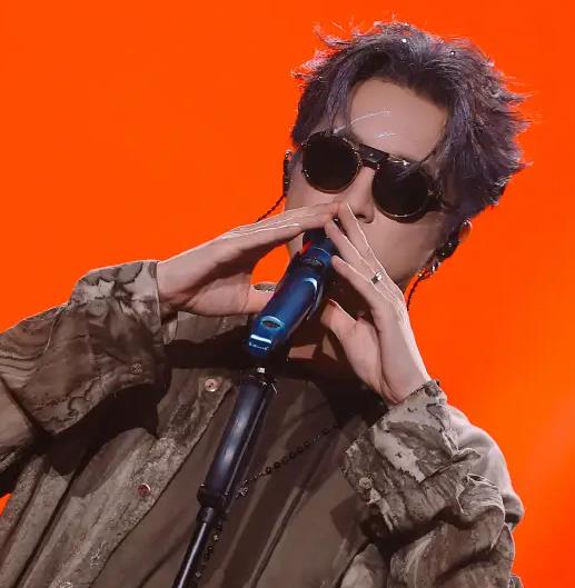 薛之谦“毒舌”吐槽，把刘宇宁周深噎住了 