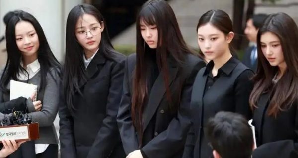 ADOR持审慎态度:正在协调与所有女团成员进行个别会谈 缩略图 ADOR持审慎态度:正在协调与所有女团成员进行个别会谈