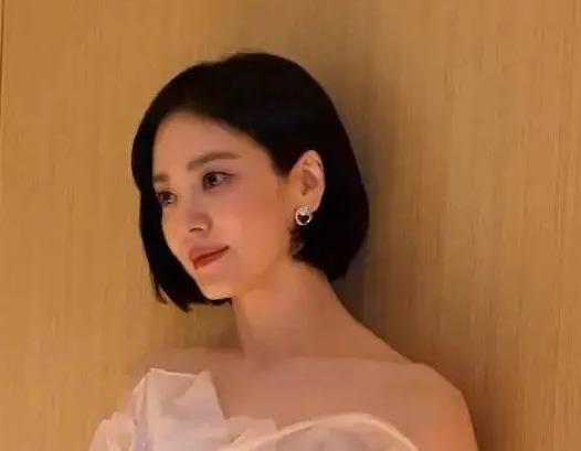 宋慧乔未能亮相青龙电影节红毯的原因 