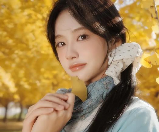 女演员称在酒吧被要求坐外国人旁边,涉事工作人员被罚款停职 缩略图 女演员称在酒吧被要求坐外国人旁边,涉事工作人员被罚款停职