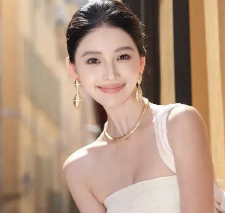  网红方圆自曝拍短剧花钱找配音：为了不让大家出戏 