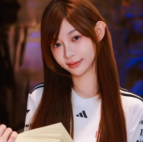 网红痞幼分手仅20天火速上恋综，曾直播官宣分手 