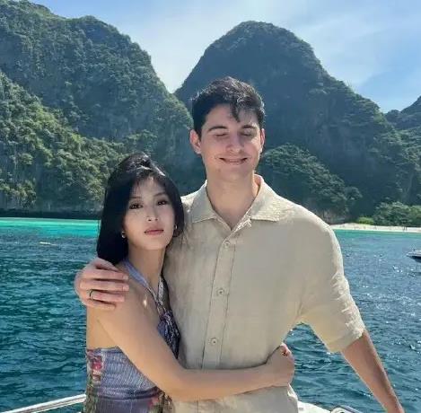 网红千里寻椰官宣离婚，网友：没领证，不算离婚 