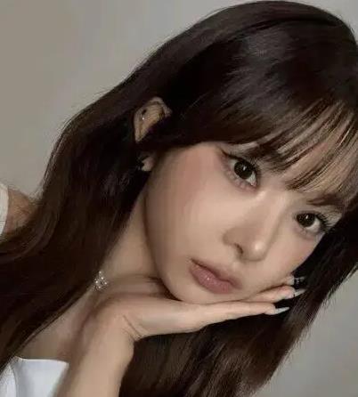 她因公开抱怨行程，遭公司报复惩罚？ 