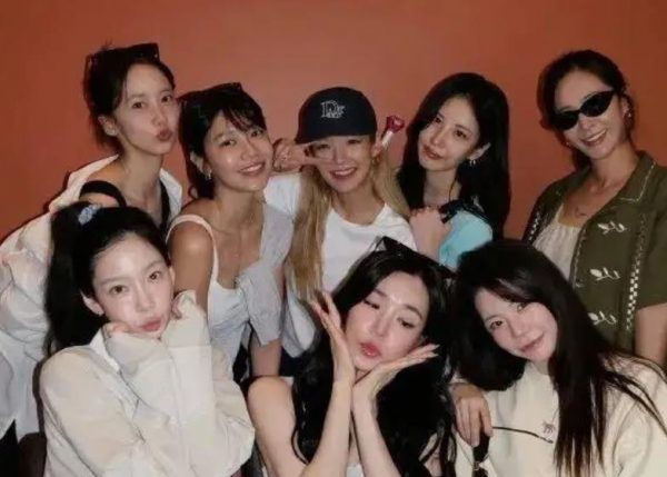 秀英祝福Tiffany结婚，坦言少女时代是“生命中最亲密的朋友” 