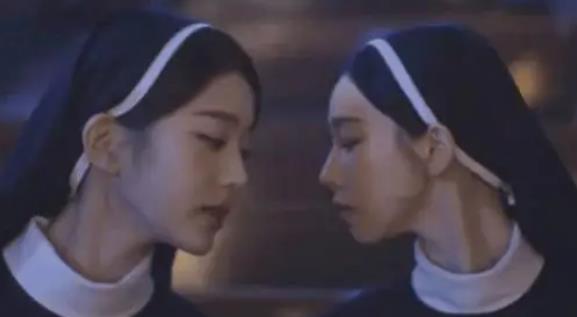 她俩的同框让韩网友沸腾：两位都进影视圈吧！