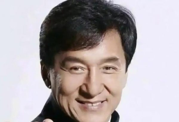 成龙透露错过《霸王别姬》原因：老板立下接戏规矩，不能有亲嘴、不能有女朋友、不能死 