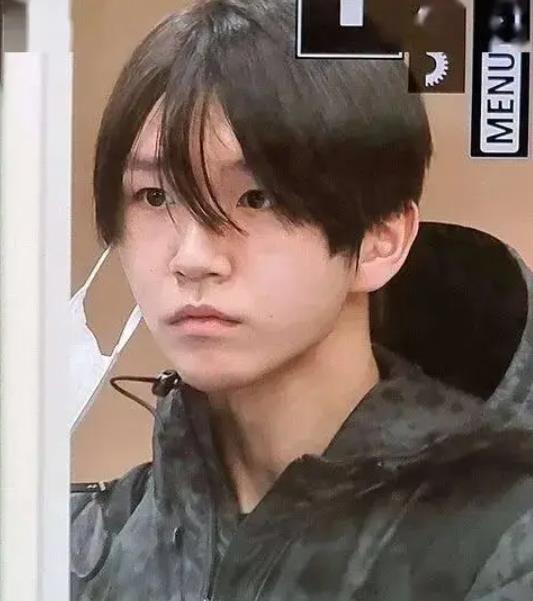 “SM花田”翻车了？韩网友：最近丑爱豆实在太多了，他们到底怎么被选上的？ 