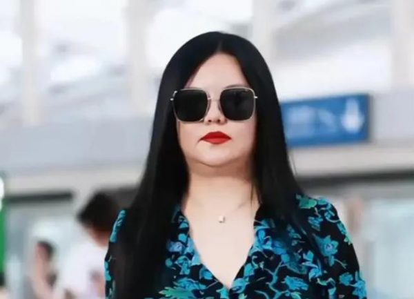 李湘全平台账号被禁止关注，女儿王诗龄账号未见异常 