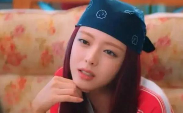 知名女团成员出演韩剧，韩网友：她是天赋型演员