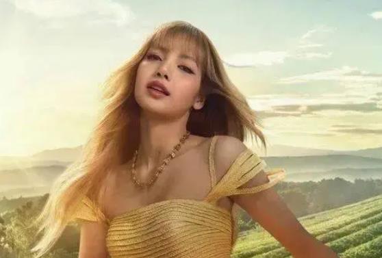 顶级女团爱豆参与宣传片遭批评“过度磨皮修图”：将原本价值数千亿的宝石呈现得像廉价废品 