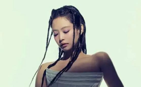 顶级女团成员豪掷200亿韩元购入一栋建筑 