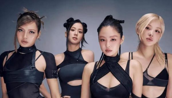 顶级女团，就这？单曲预告海报被韩网友批“无聊”且“重复” 