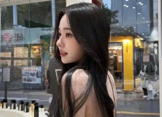 韩网红称“讨厌男友使用三星Galaxy手机”，韩网友破防了！